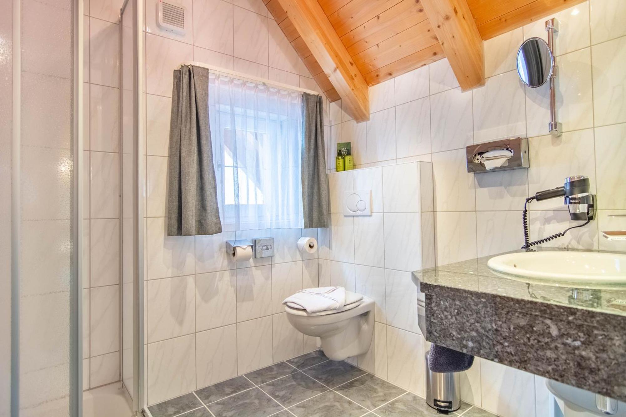 Hotel Garni Alpenhof Ischgl Exteriör bild